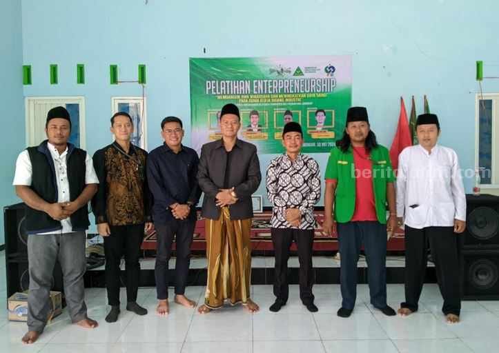 PR Ansor Kemantren Lamongan Gelar Pelatihan Enterpreneurship