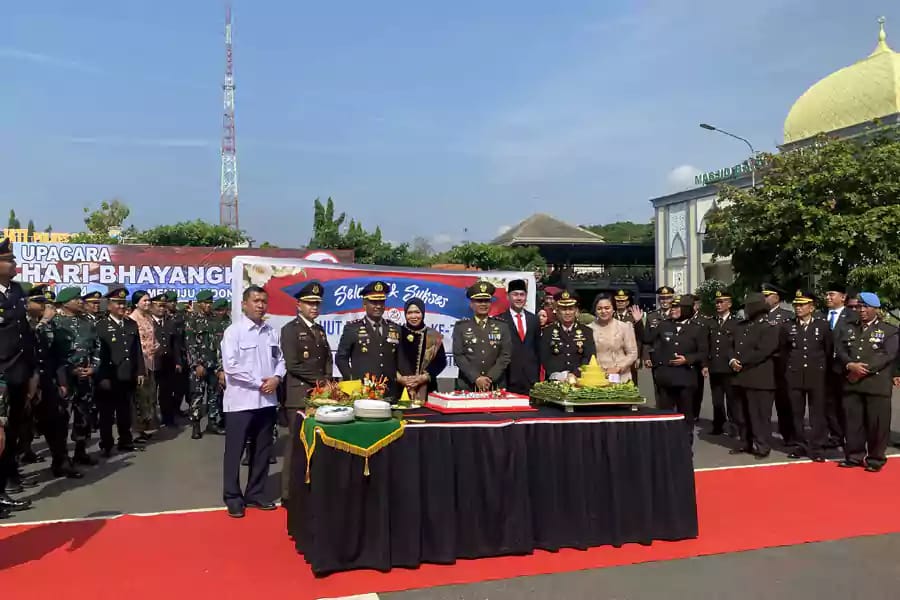 HUT Bhayangkara, Polres Tuban Gelar Upacara Peringatan Bersama&nbsp;Forkopimda