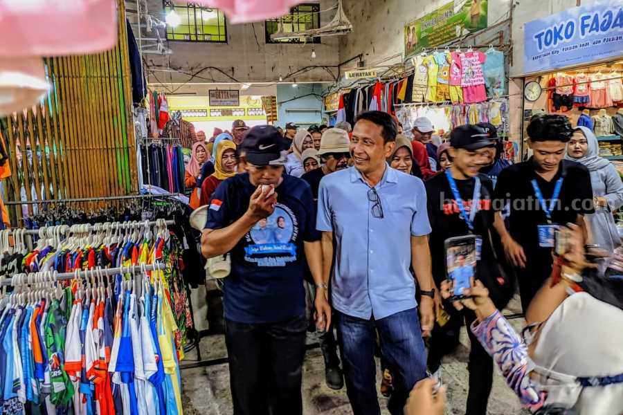 Setyo Wahono-Nurul Azizah Blusukan ke Pasar Tradisional&nbsp;Bojonegoro
