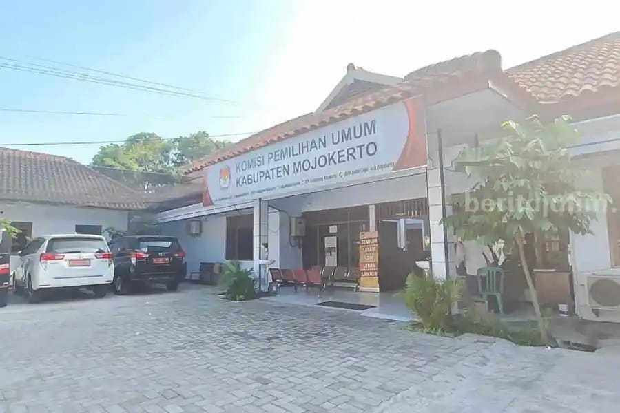 Kelar, 50 Calon Anggota DPRD Kabupaten Mojokerto Terpilih Serahkan&nbsp;LHKPN