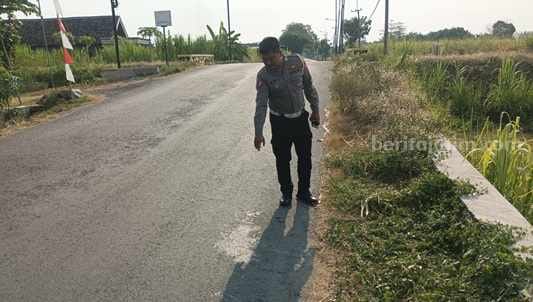 Jadi Koban Tabrak Lari, Pengendara Motor Pelat Merah di Jombang&nbsp;Terkapar