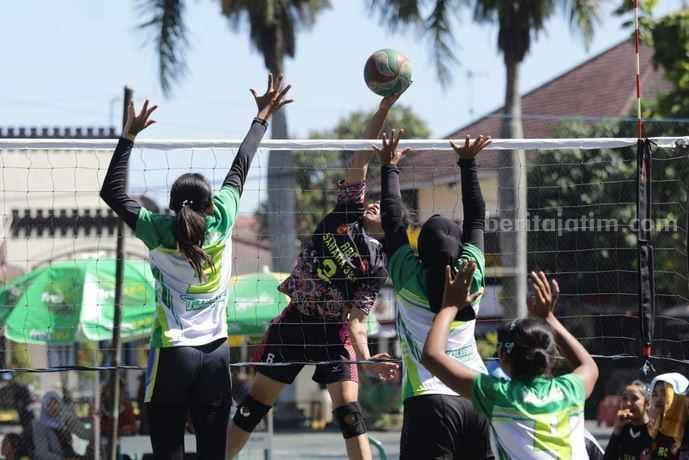 Tim Elrastra dan RBC Sahara Juara Bola Voli Presisi Cup 2024 di&nbsp;Malang