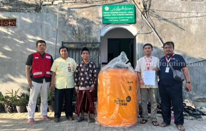 Aksi Sosial PMI Pamekasan untuk Pesantren dan&nbsp;Masyarakat